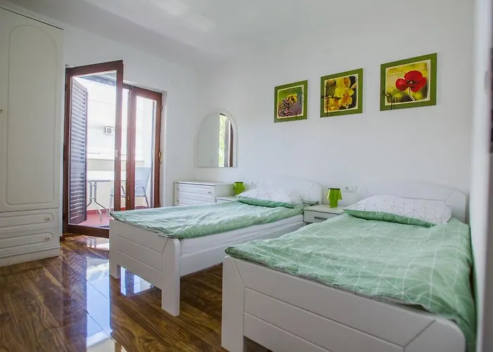Apartment Grand View